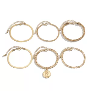 Set de six bracelets mailles dorées avec médaille