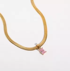 Collier maille serpentine doré à zircon coloré – vue 5